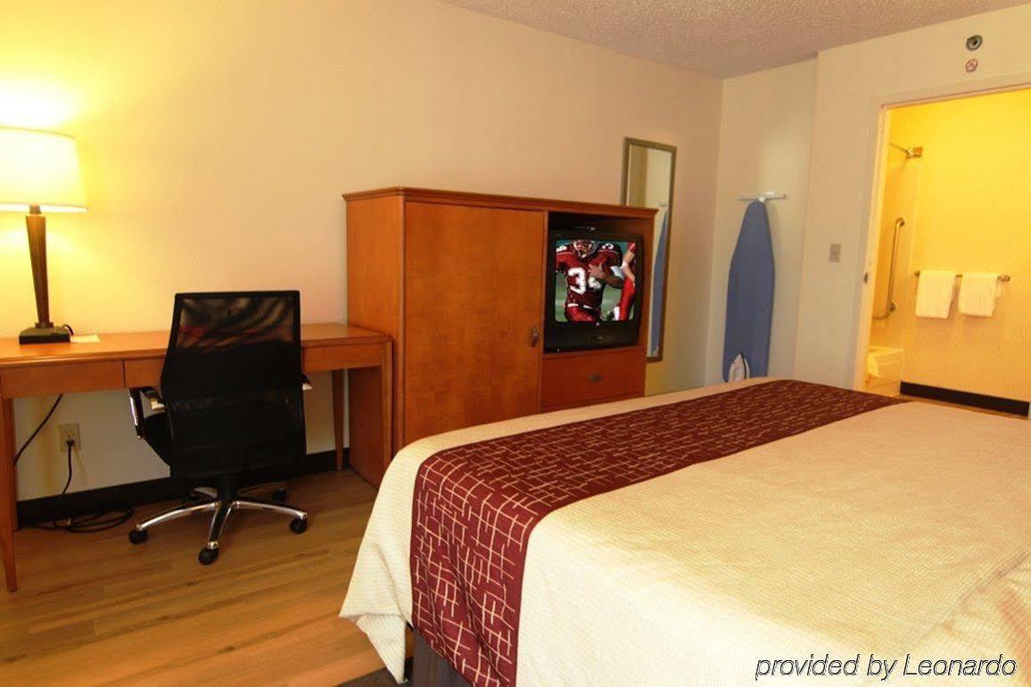 Cedar Rapids Inn 외부 사진
